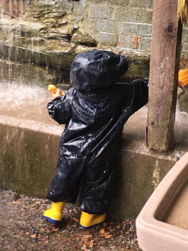 Nouveau **** Habit de pluie 1 pièce imperméable 10 ANS  - Splashy